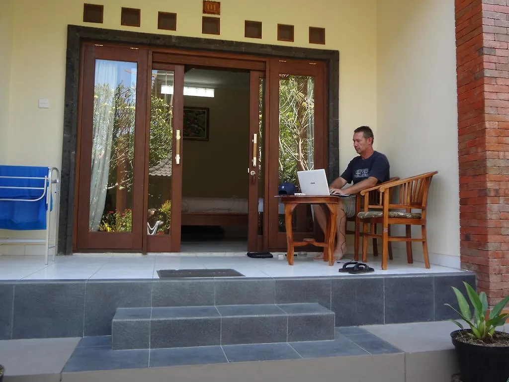 Gasthuis Nami House Hotel Ubud