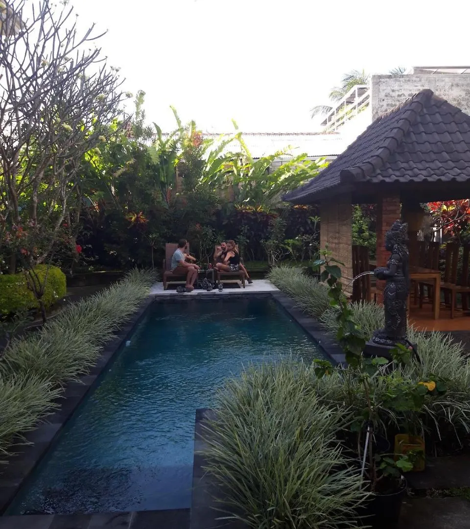 Nami House Hotel Ubud 2*,  Indonesië